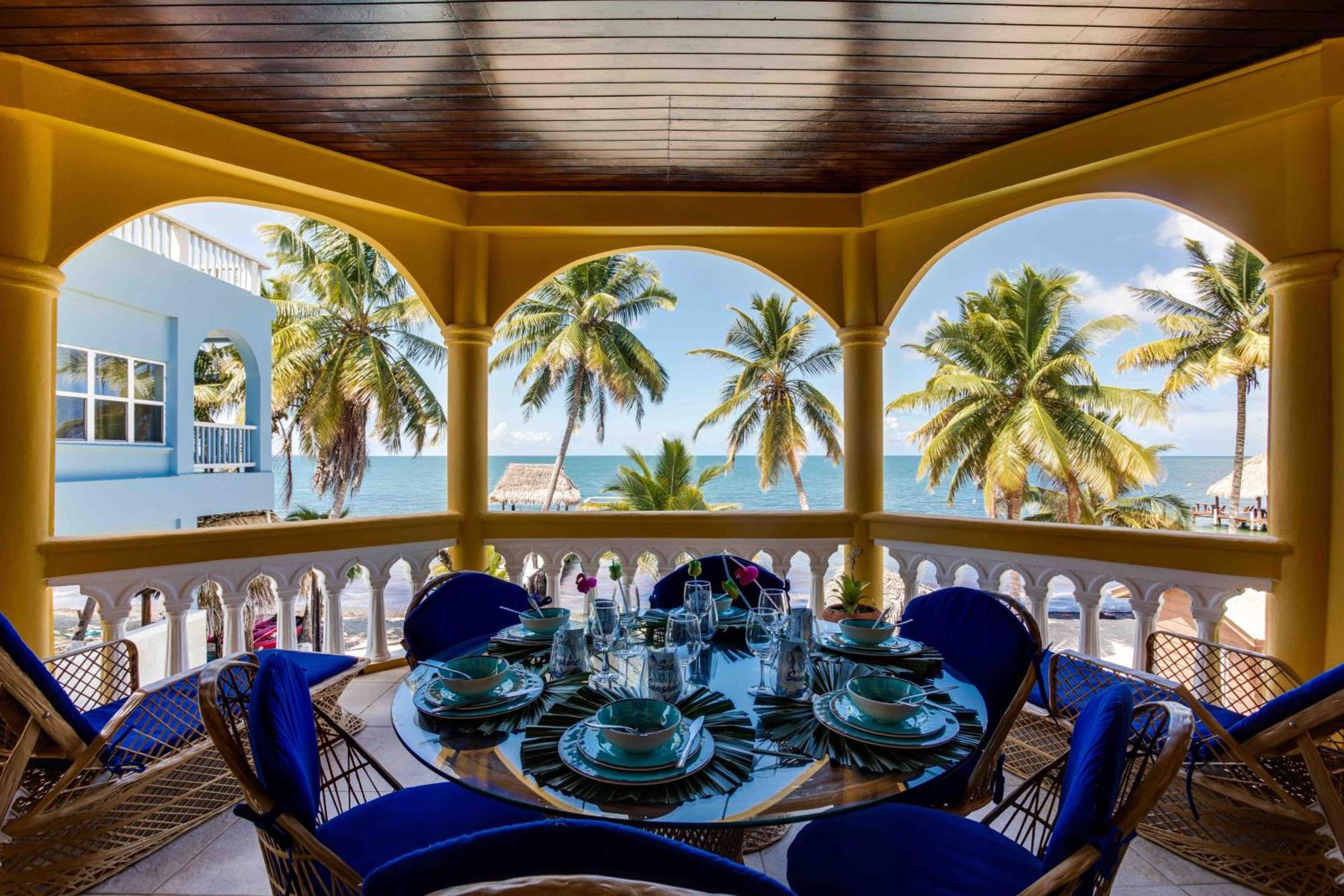 Blue Parrot Beach House And Villas Hopkins Dış mekan fotoğraf